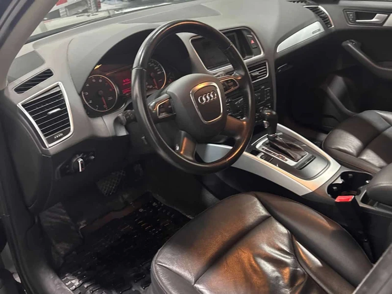 Audi Q5 * 2.0L Premium * CARFAX * ПАНОРАМА* ПОДГРЕВ* , снимка 5 - Автомобили и джипове - 53557492