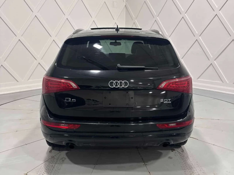Audi Q5 * 2.0L Premium * CARFAX * ПАНОРАМА* ПОДГРЕВ* , снимка 4 - Автомобили и джипове - 53557492