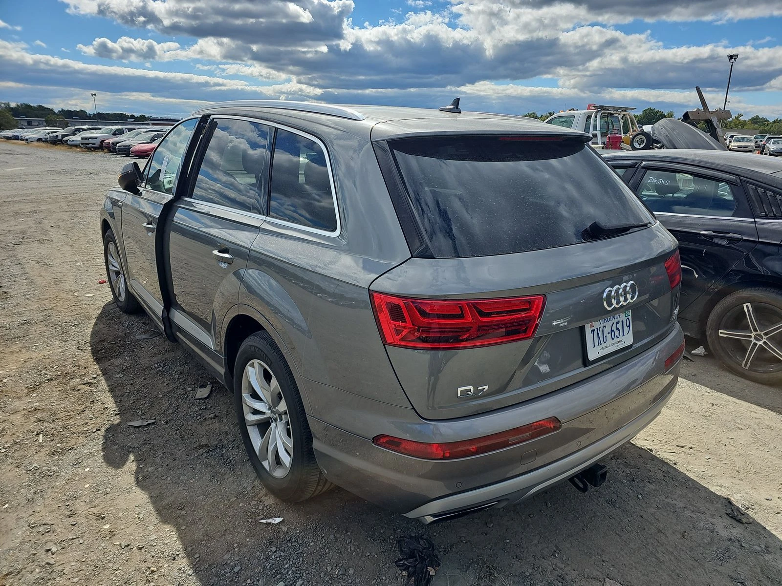 Audi Q7 PREMIUM* PANO* CARPLAY - изображение 4