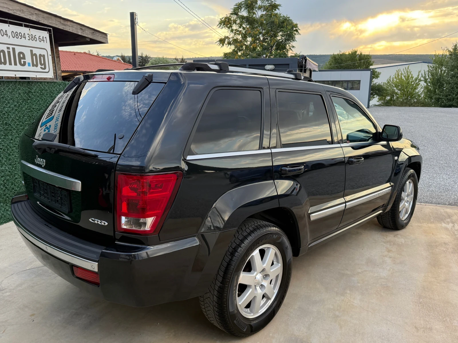 Jeep Grand cherokee 3.0d OVERLAND* NAVIGATION* TOP - изображение 4