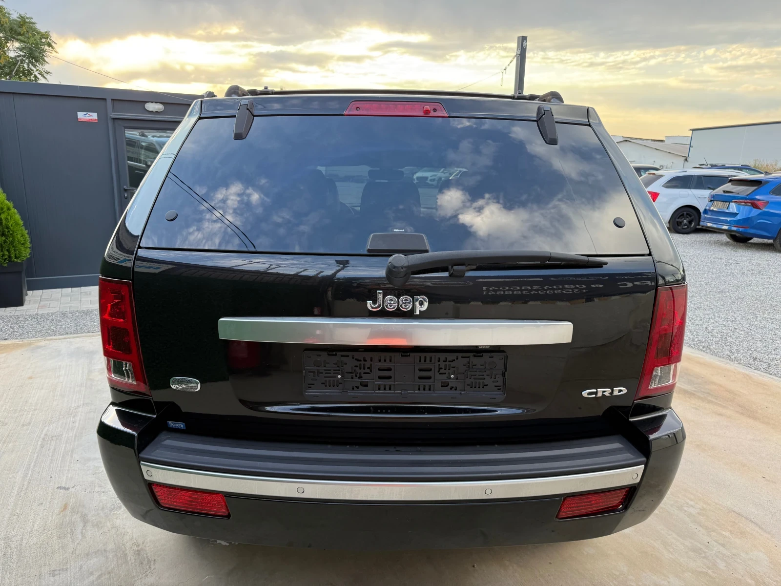 Jeep Grand cherokee 3.0d OVERLAND* NAVIGATION* TOP - изображение 3