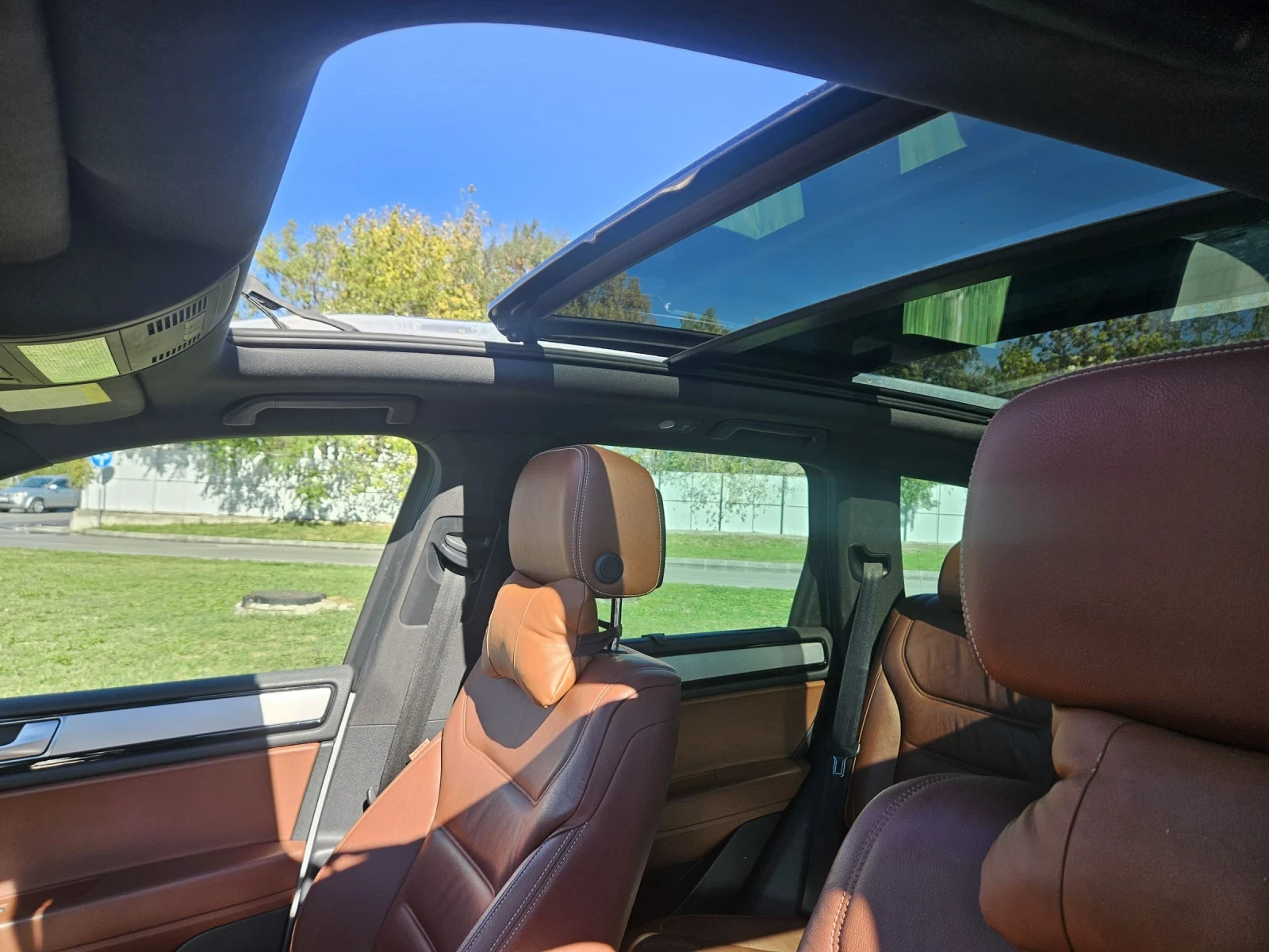 VW Touareg R-line Full | Mobile.bg   17