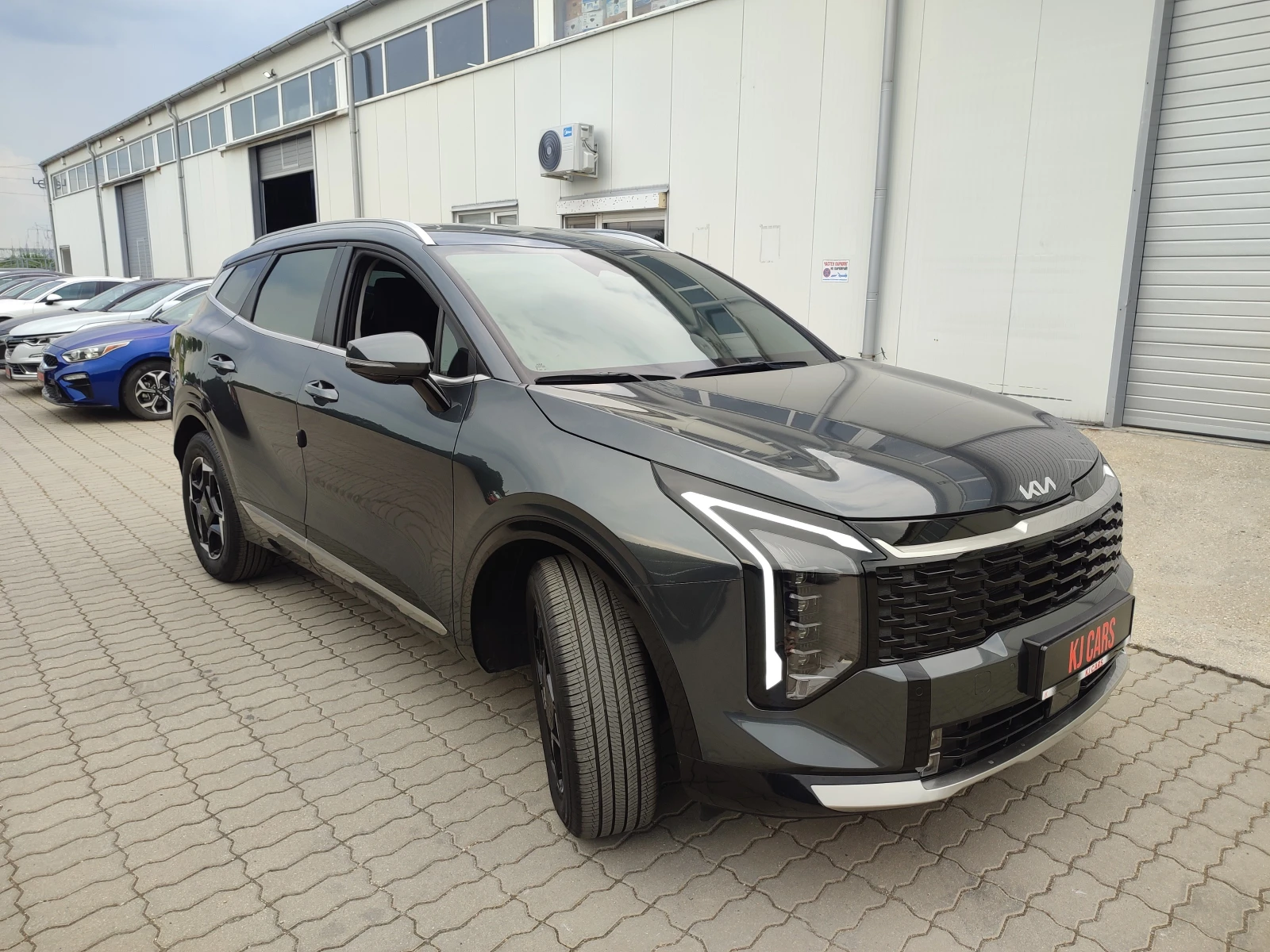 Kia Sportage Signature, снимка 5 - Автомобили и джипове - 55036469