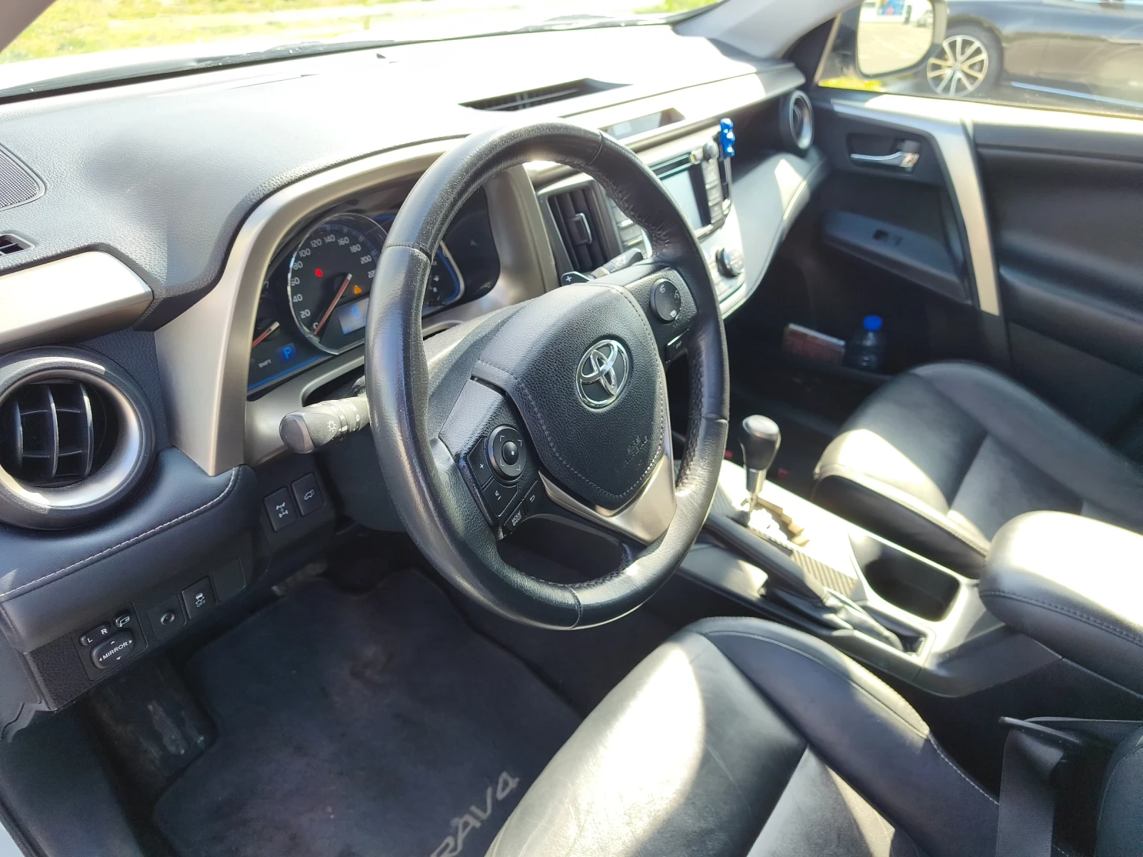 Toyota Rav4 20th Anniversary , снимка 9 - Автомобили и джипове - 54352878