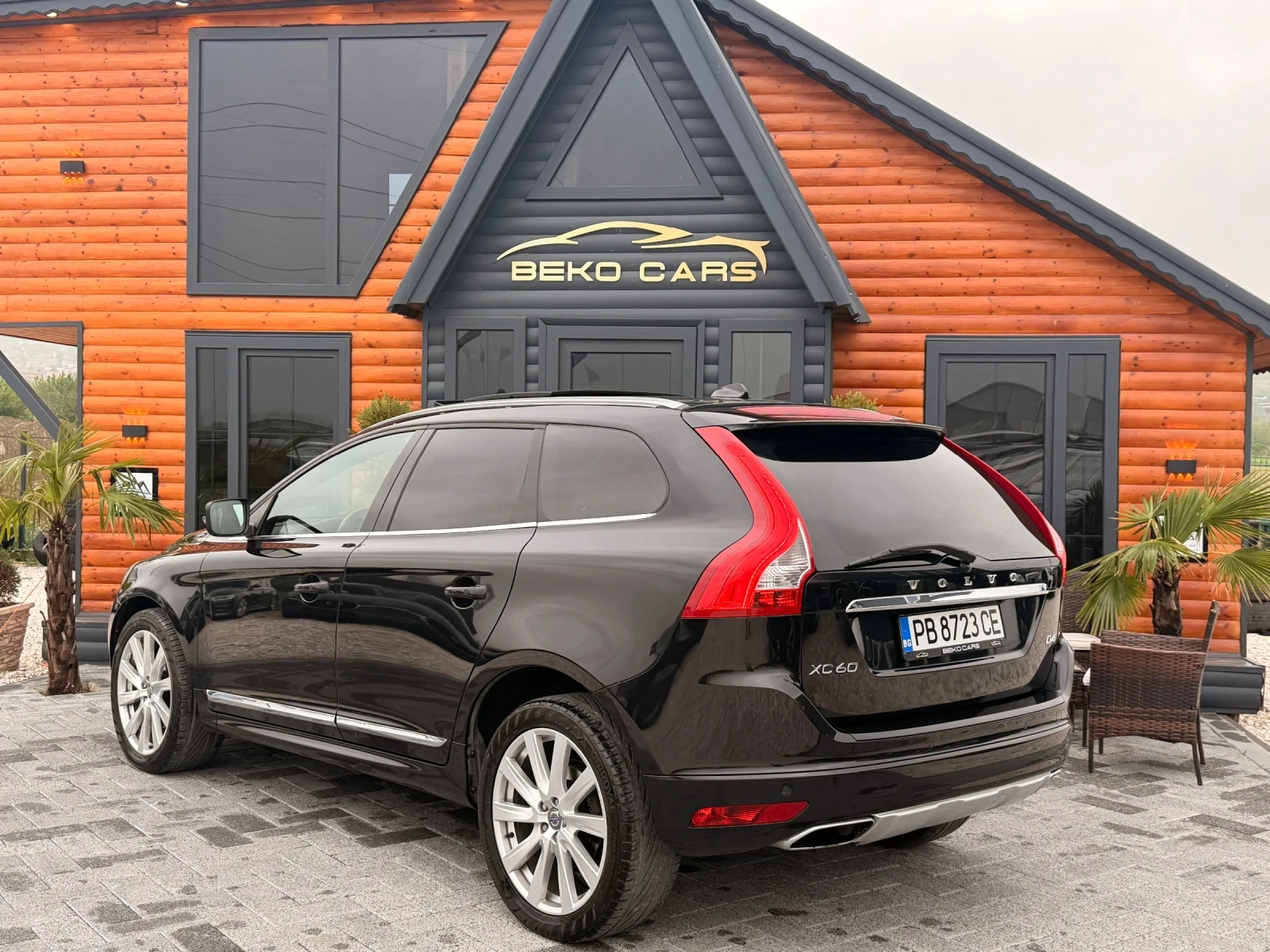 Volvo XC60 Хс60-2.0дизeл 180коня D4, снимка 7 - Автомобили и джипове - 54371995