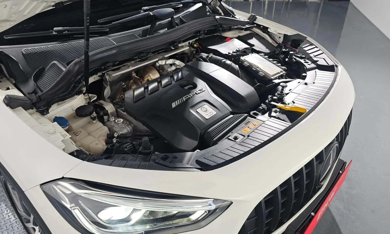 Mercedes-Benz GLA H247 Gla45, снимка 5 - Автомобили и джипове - 54966832