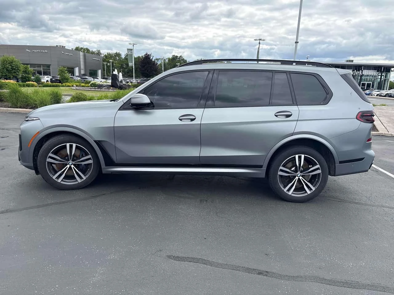 BMW X7 * xDrive40i * M-ПАКЕТ* , снимка 3 - Автомобили и джипове - 54967686