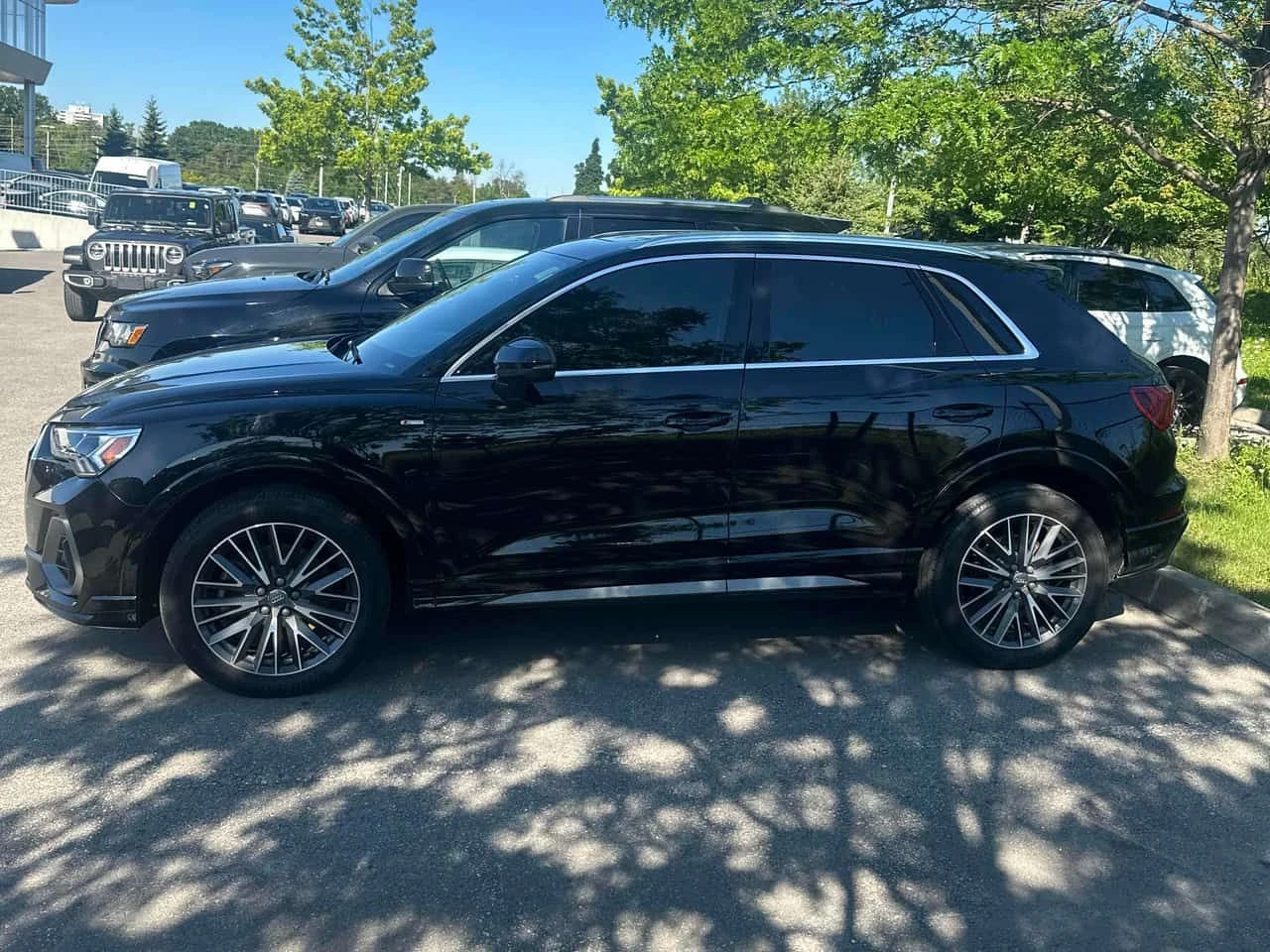 Audi Q3 * Progressiv * CARFAX * ОПЦИЯ ЗА ФИНАНСИРАНЕ, снимка 2 - Автомобили и джипове - 55662710