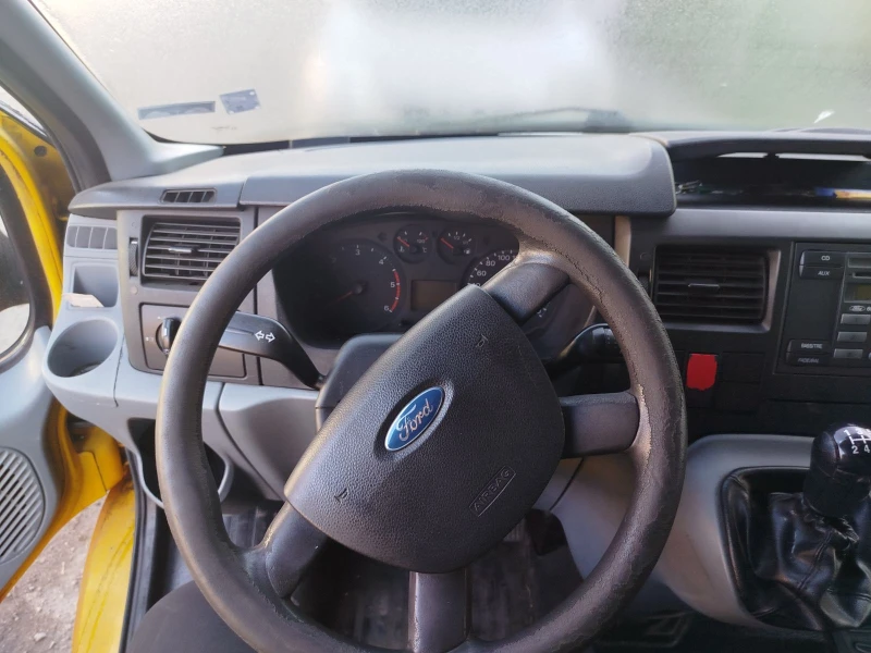 Ford Transit 330, снимка 6 - Бусове и автобуси - 49387356