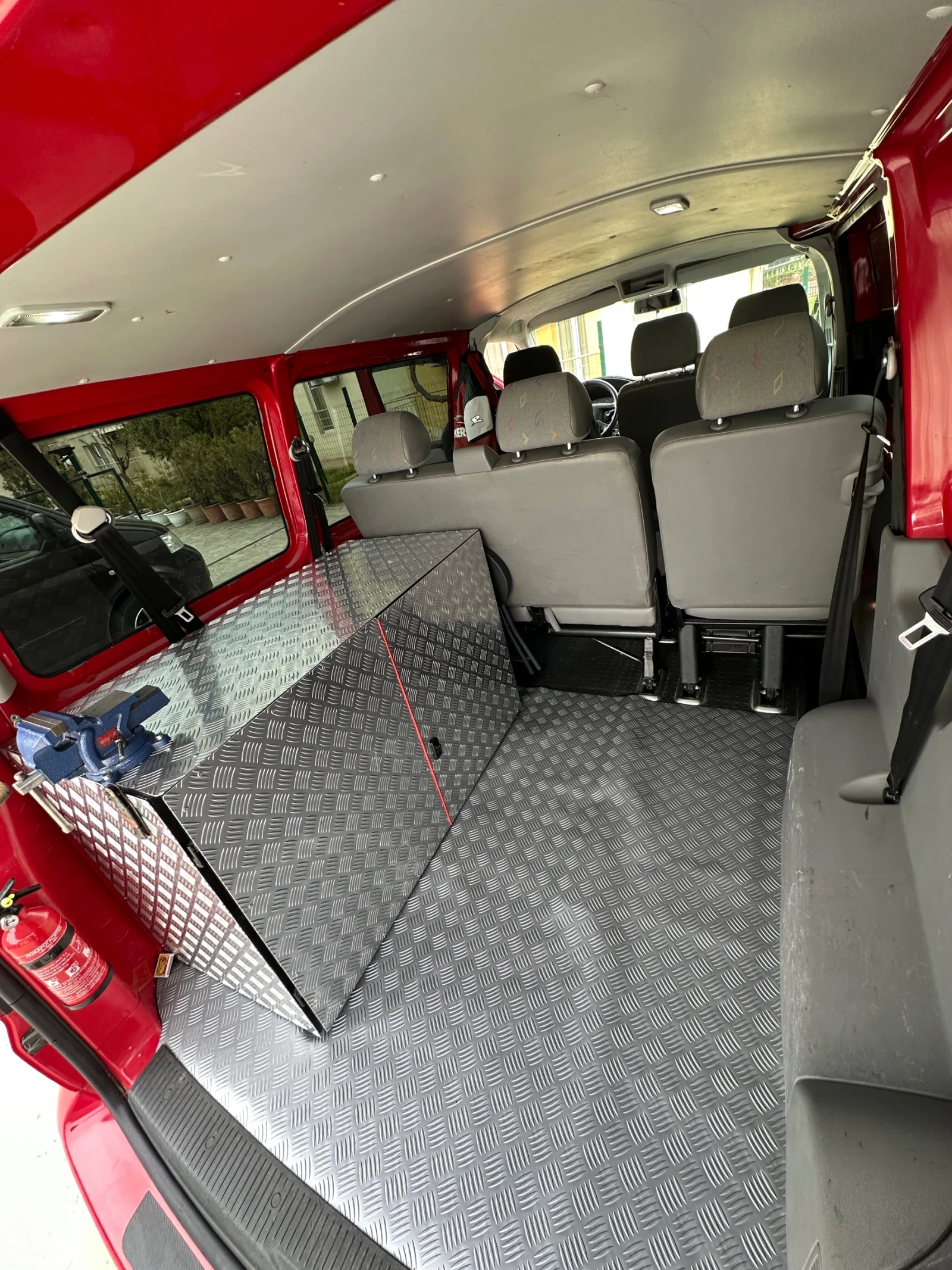 VW Transporter 1.9 tdi 105  - изображение 5