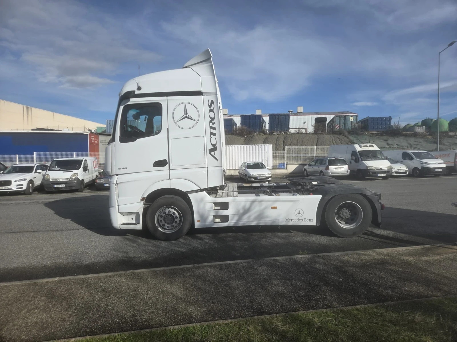 Mercedes-Benz 1848  - изображение 4