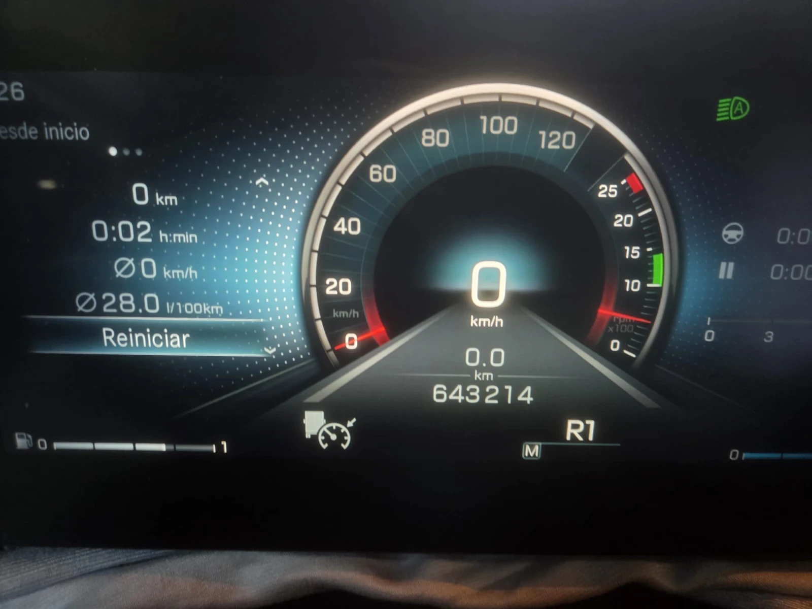 Mercedes-Benz 1848  - изображение 5