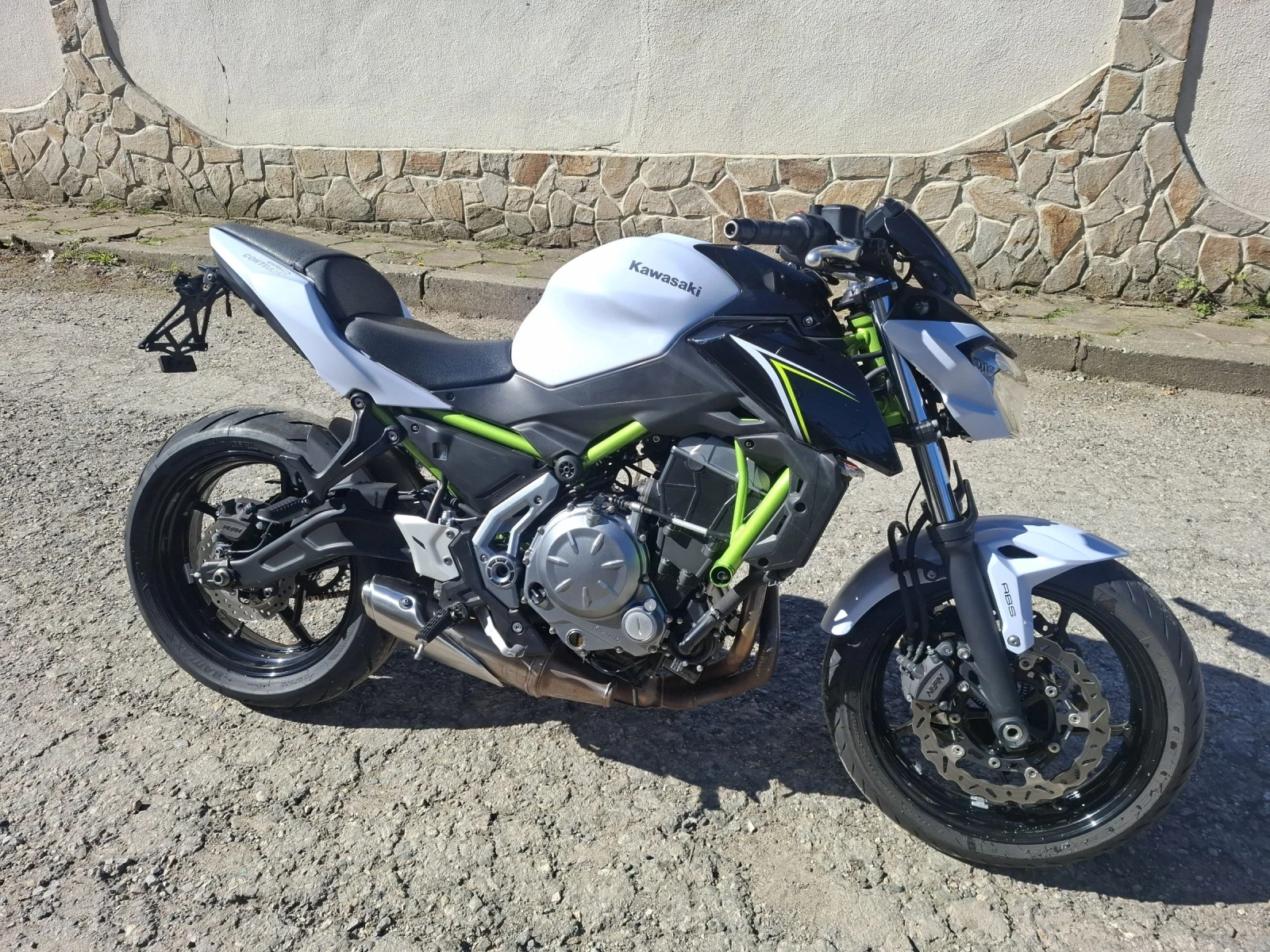 Kawasaki Z 650 ABS , снимка 2 - Мотоциклети и мототехника - 54552233