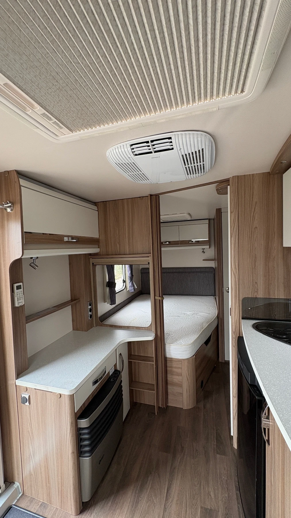 Каравана Swift Sprite Alpine Sport - изображение 7