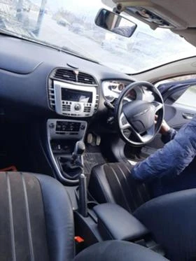 Lancia Delta 2.0 m-jet, снимка 6