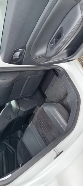 Peugeot 308, снимка 11