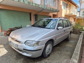 Ford Escort 1, 6 Ghia, снимка 3