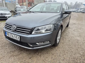 VW Passat 1.6TDI-NAVI-KLIMATRONIK, снимка 2