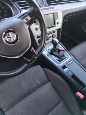 VW Passat  | Mobile.bg    5