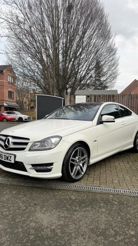 ������ Mercedes-Benz C 220