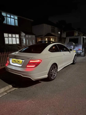 Mercedes-Benz C 220, снимка 2