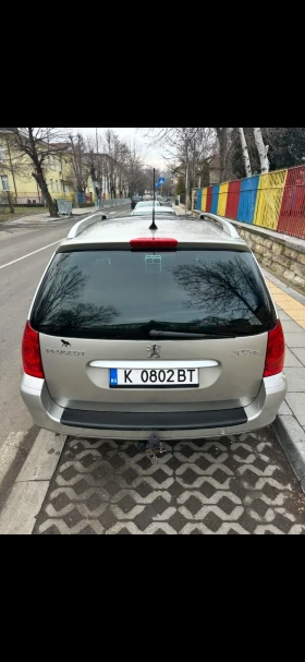 Peugeot 307 Панаромен люк, 7 Места, 1.6 Дизел, Фасе - 1950 € / 3813.87 лв. - 85529898 9
