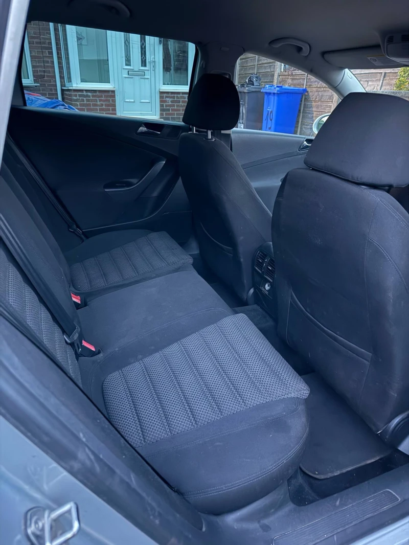VW Passat 2.0 TDI, снимка 10 - Автомобили и джипове - 52643861