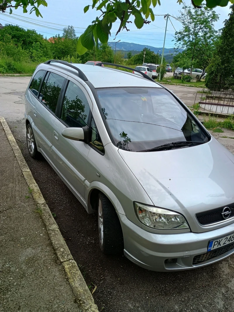 Opel Zafira Opc, снимка 4 - Автомобили и джипове - 52350494