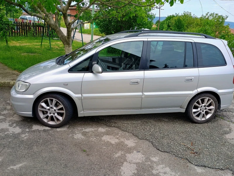 Opel Zafira Opc, снимка 7 - Автомобили и джипове - 52350494