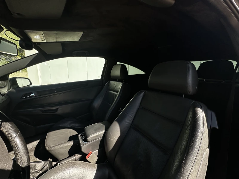 Opel Astra 1.9 DTH, снимка 12 - Автомобили и джипове - 52153398