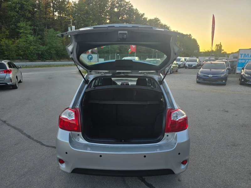 Toyota Auris 1.4D4D-90ps-116000км!!!, снимка 12 - Автомобили и джипове - 51780871