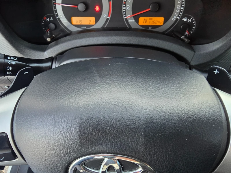 Toyota Auris 1.4D4D-90ps-116000км!!!, снимка 16 - Автомобили и джипове - 51780871