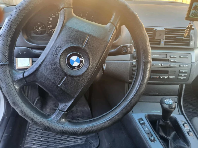 BMW 318, снимка 6 - Автомобили и джипове - 52380581