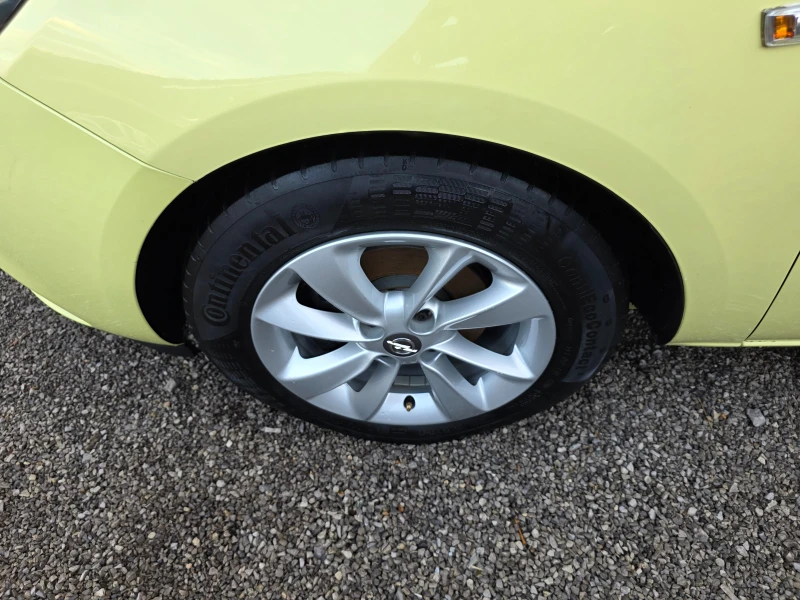 Opel Corsa 1.2i 70k.c EURO6 TOP, снимка 15 - Автомобили и джипове - 52291616