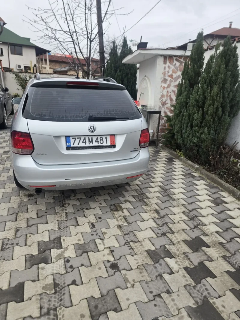 VW Golf, снимка 4 - Автомобили и джипове - 52591789