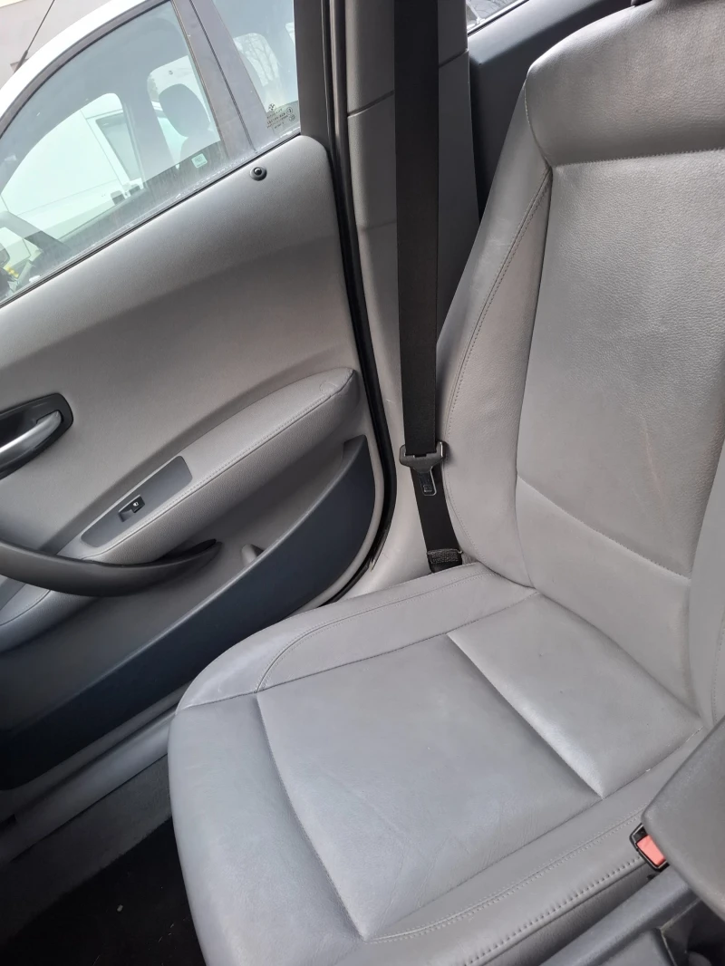 BMW 120, снимка 7 - Автомобили и джипове - 52624631