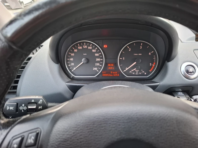 BMW 120, снимка 9 - Автомобили и джипове - 52624631