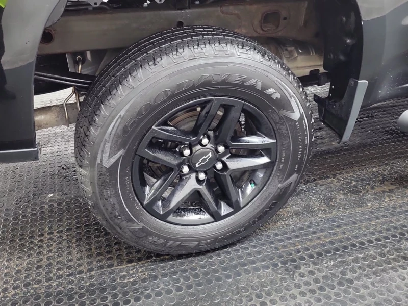 Chevrolet Silverado * Custom Trail Boss * CARFAX * БЕЗ ПЪРВОНАЧАЛНА ВН, снимка 7 - Автомобили и джипове - 53219645