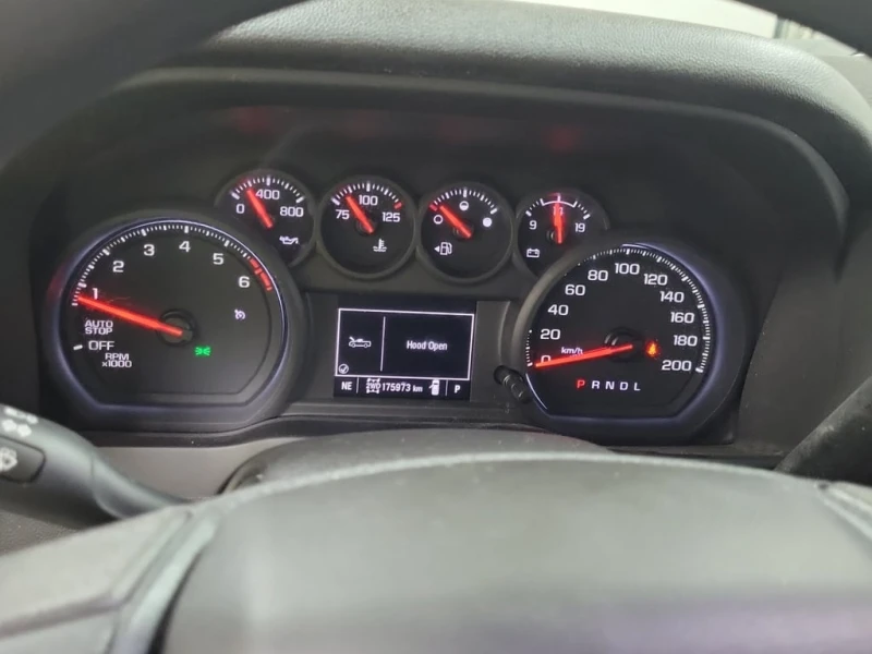 Chevrolet Silverado * Custom Trail Boss * CARFAX * БЕЗ ПЪРВОНАЧАЛНА ВН, снимка 8 - Автомобили и джипове - 53219645