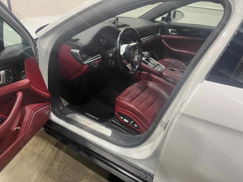 Porsche Panamera * 4S * CARFAX * БЕЗ ПЪРВОНАЧАЛНА ВНОСКА, снимка 5 - Автомобили и джипове - 53257785