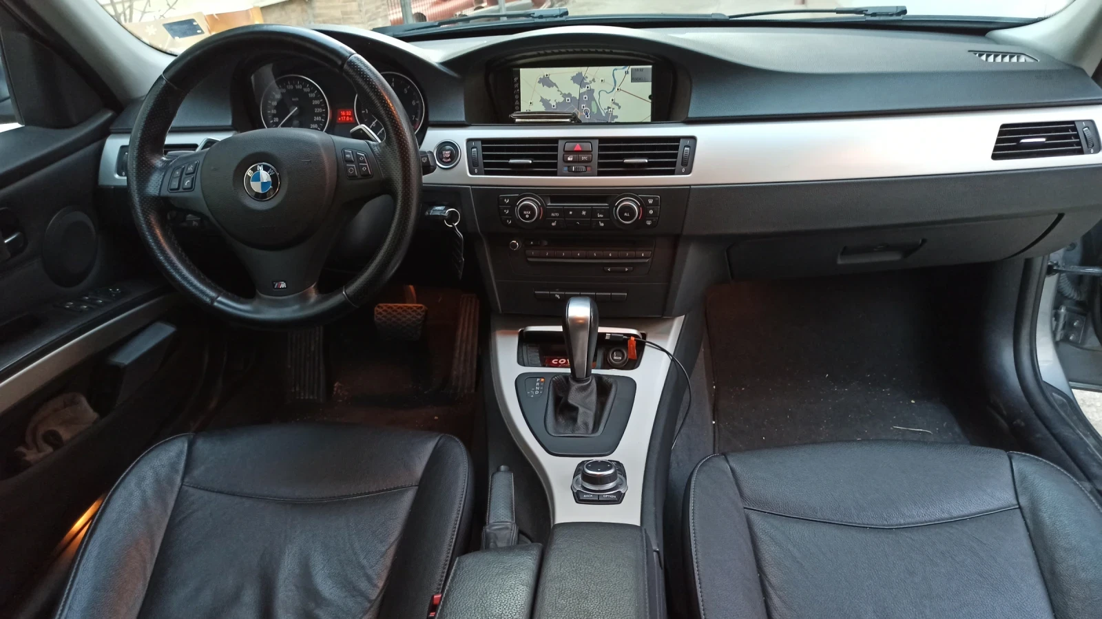 BMW 330  - изображение 8