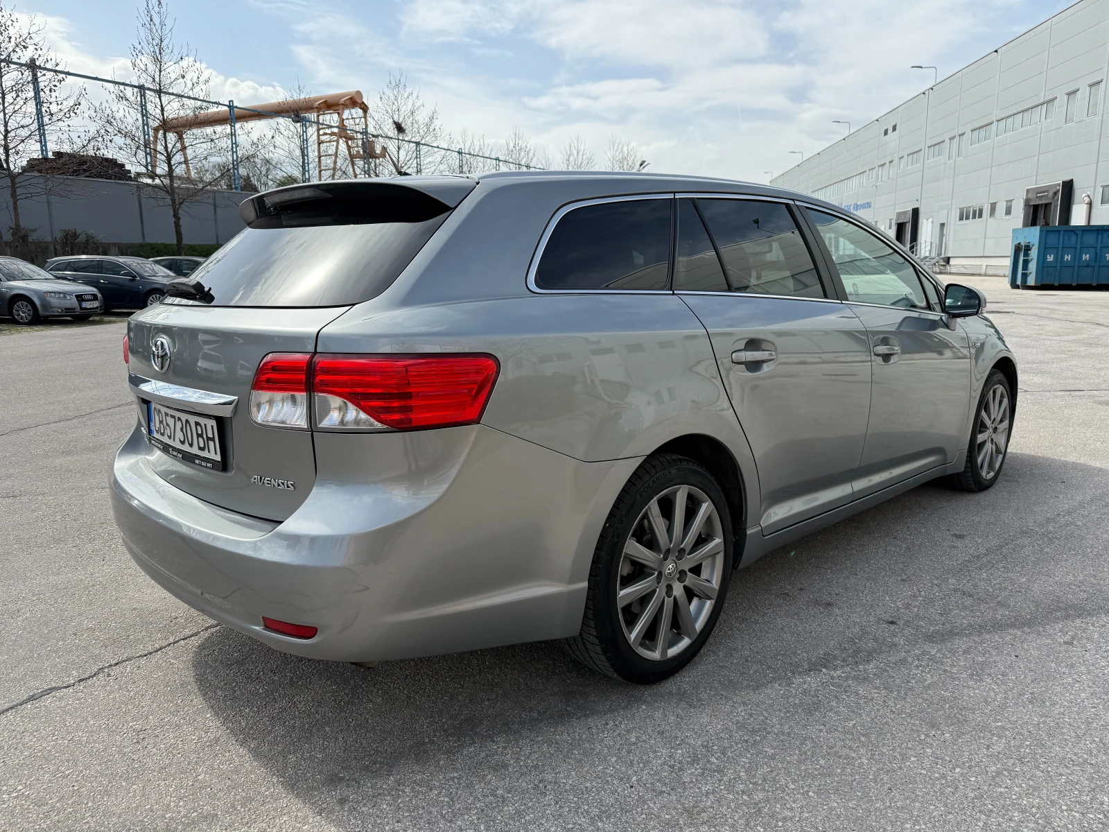 Toyota Avensis 2.2d 150 к.с. facelift - изображение 4