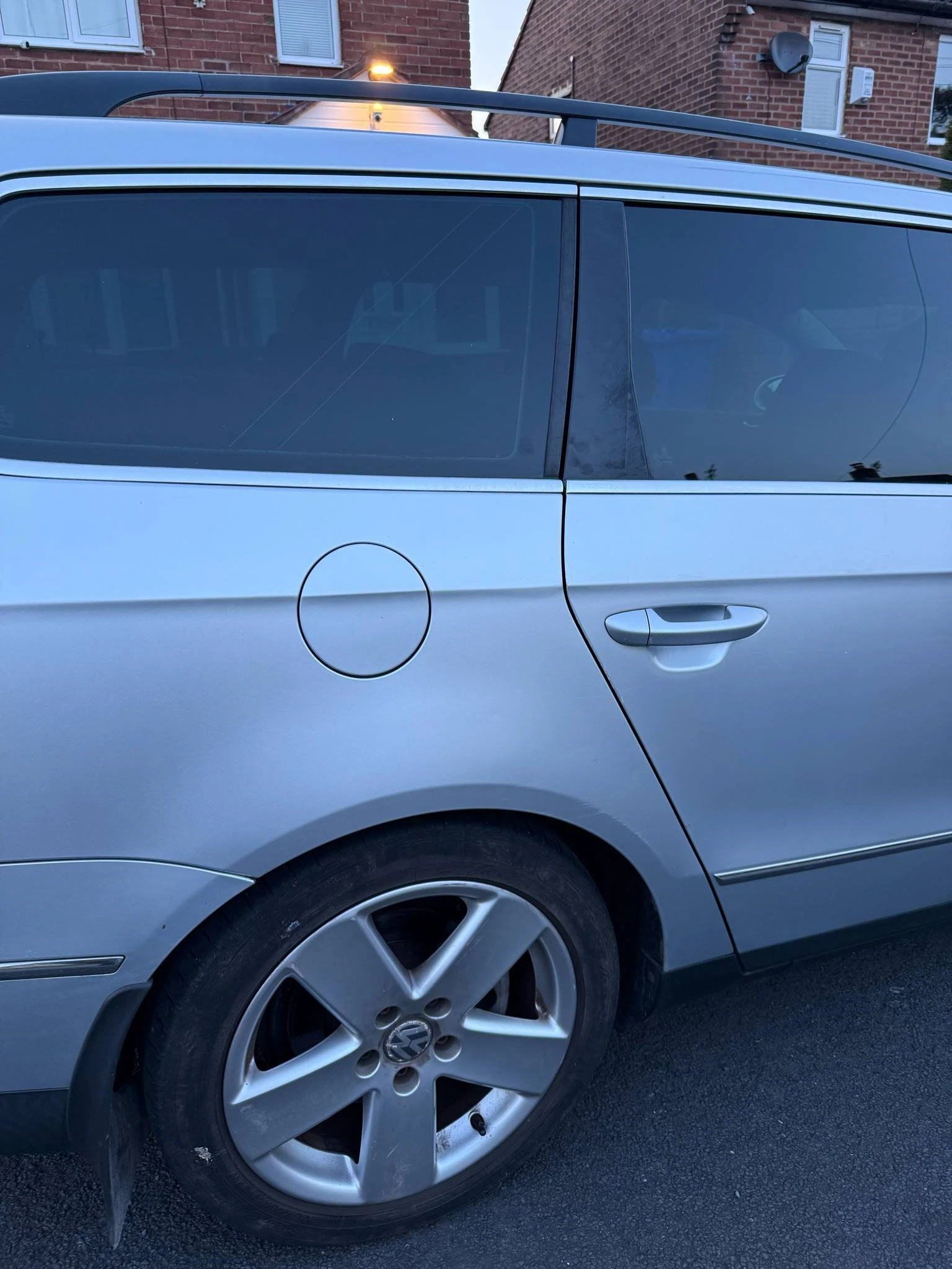 VW Passat 2.0 TDI | Mobile.bg   11