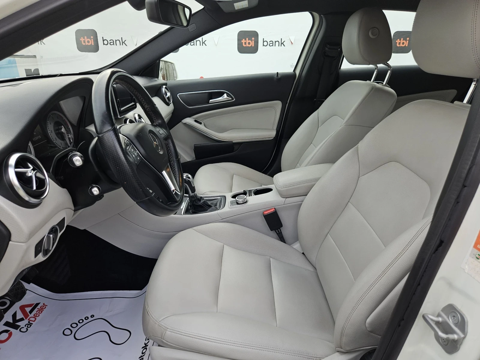 Mercedes-Benz A 180 1.6i-122кс= 123.000км= 6СК= LED= NAVI= PREMIUM - изображение 7