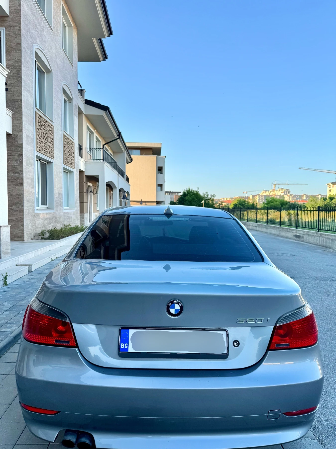 BMW 520  - изображение 2