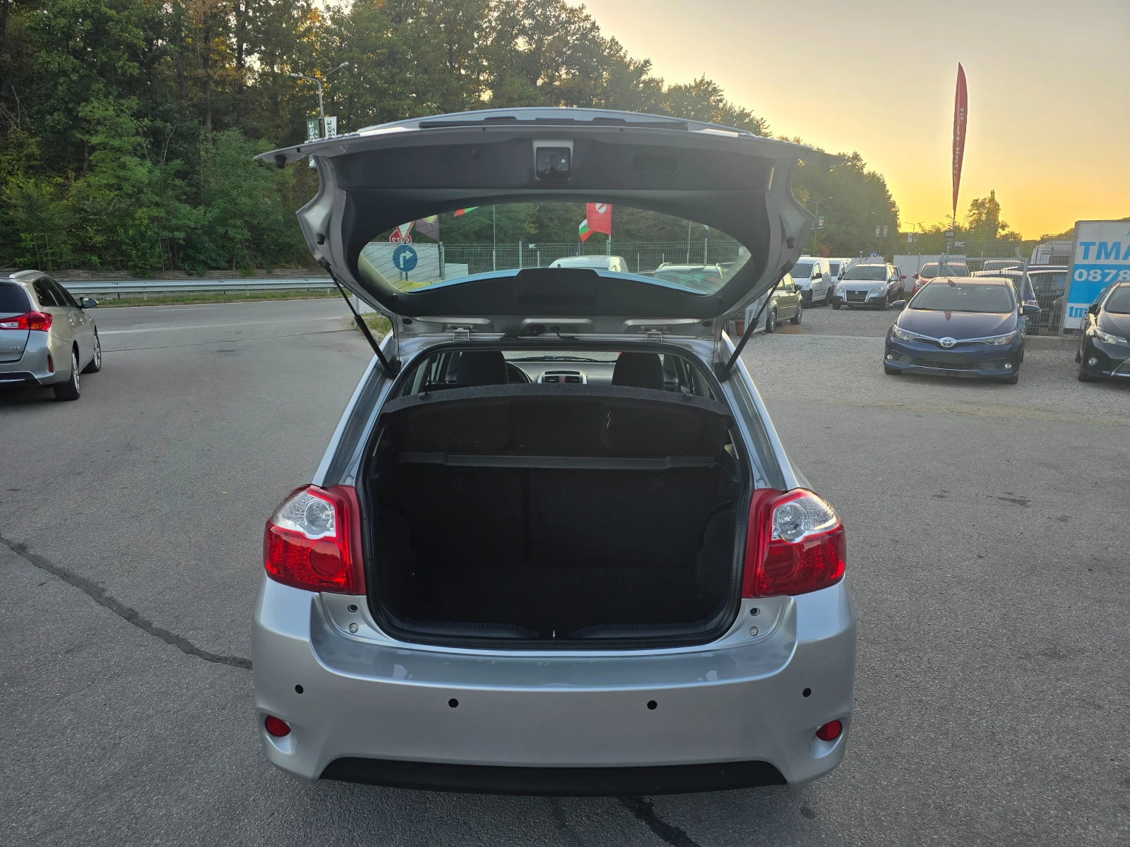 Toyota Auris 1.4D4D-90ps-116000!!! | Mobile.bg   12