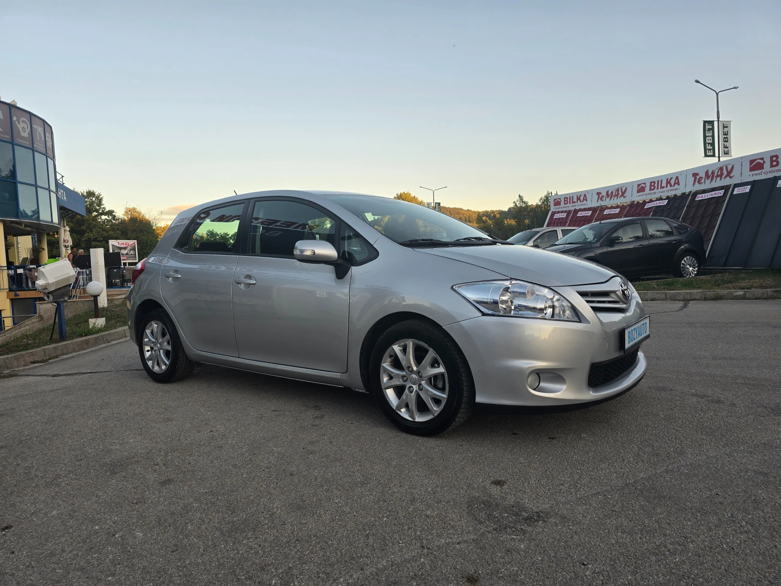 Toyota Auris 1.4D4D-90ps-116000км!!! - изображение 7