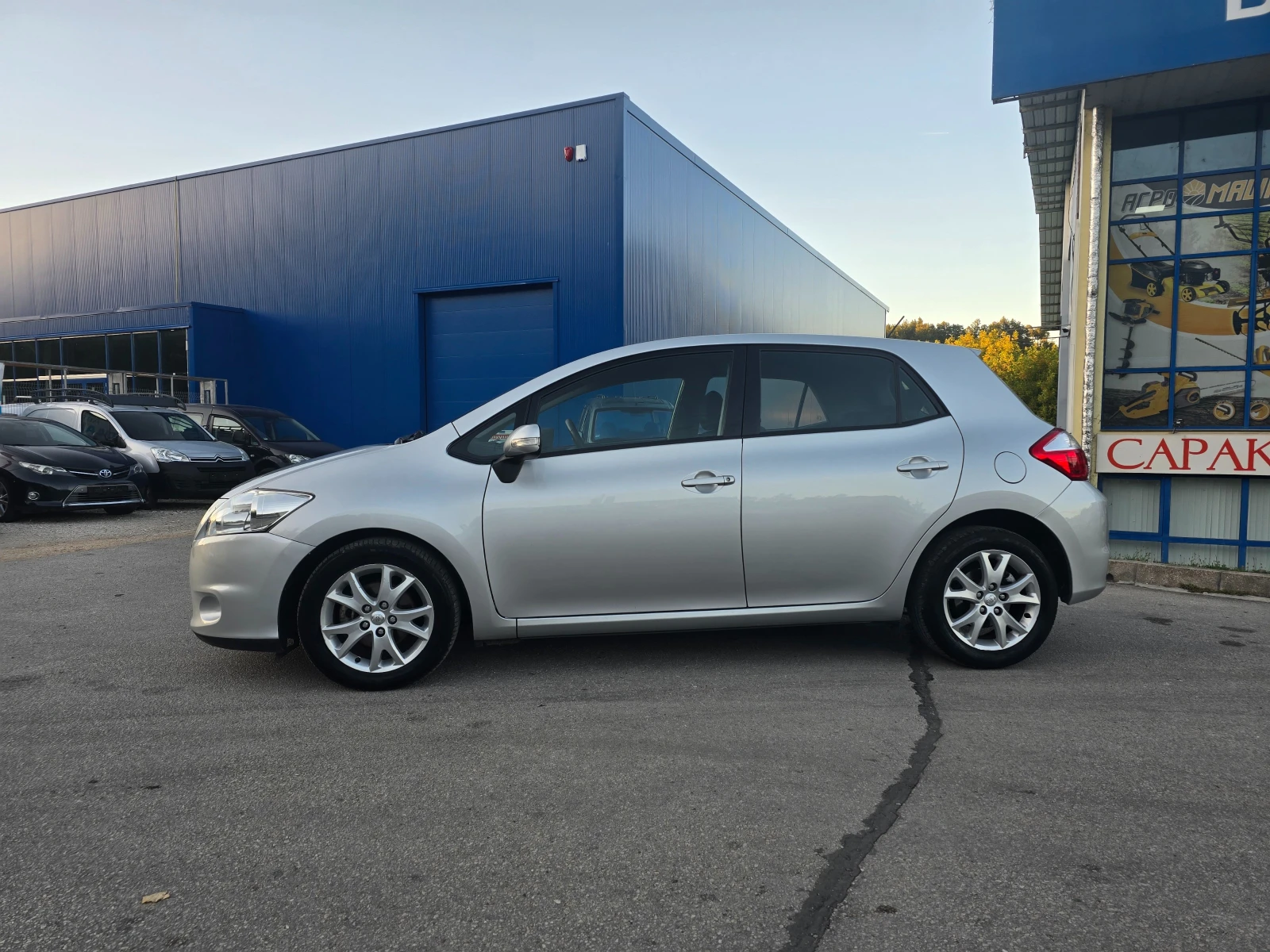 Toyota Auris 1.4D4D-90ps-116000км!!! - изображение 4
