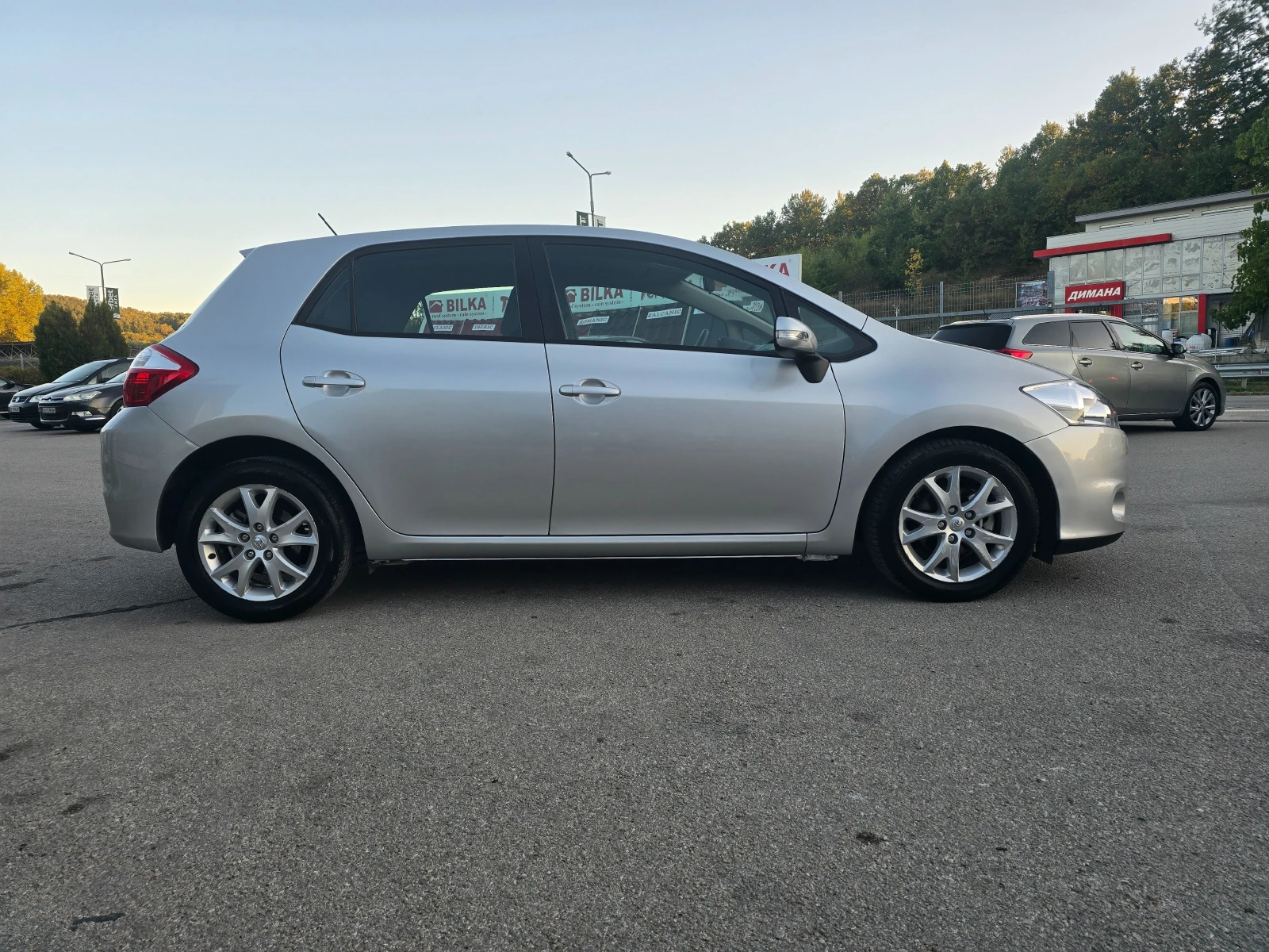 Toyota Auris 1.4D4D-90ps-116000км!!! - изображение 6