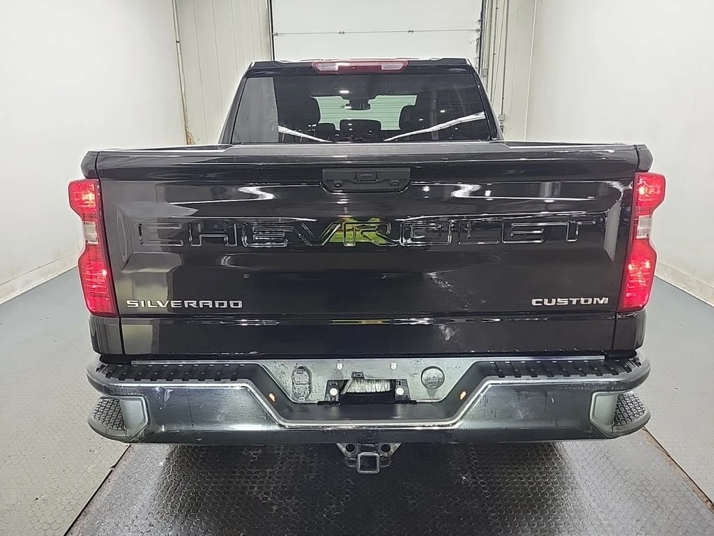 Chevrolet Silverado * Custom Trail Boss * CARFAX * БЕЗ ПЪРВОНАЧАЛНА ВН - изображение 4